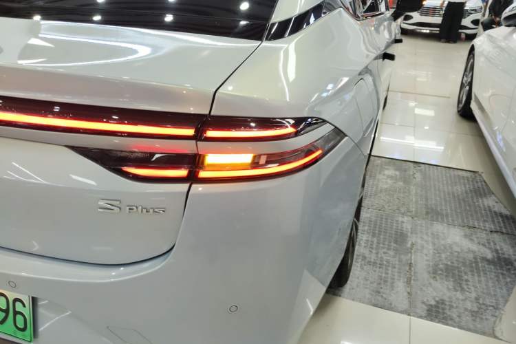 Used AION S Plus 2022 70 Intelligent Driving Edition Right Rear Taillight