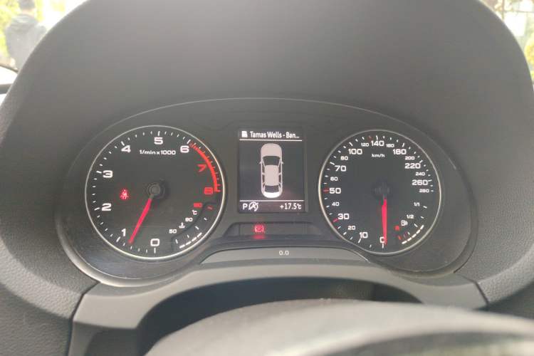 Used Audi A3 2014 Limousine 35 TFSI Automatic Comfort Model Instrument Cluster