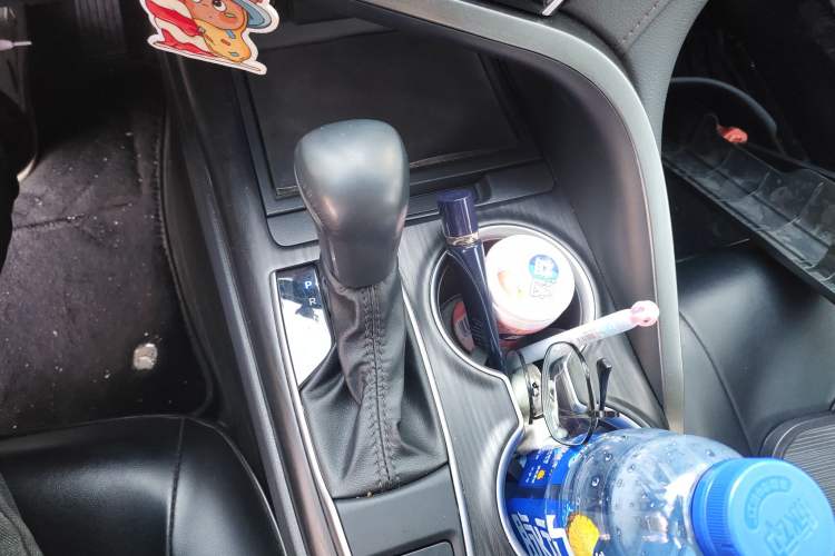 Used Toyota Camry 2023 2.0G Luxury Edition