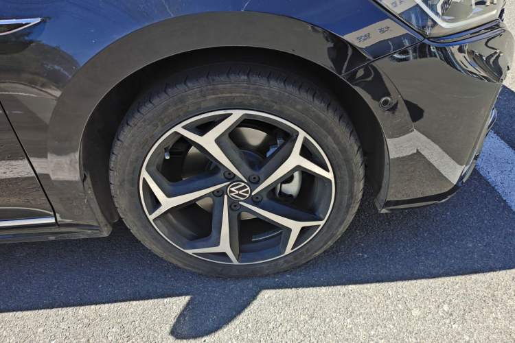 Used Volkswagen Passat 2023 Restyled 330TSI Starry Luxury Edition