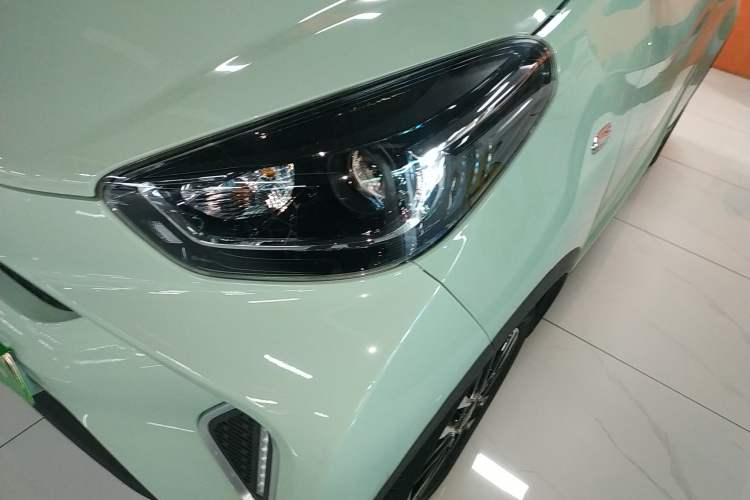 Used Chery Little Ant 2021 200 000-Yuan Ant Fan Edition Oxygen Version Lithium-Ion Battery 301 km