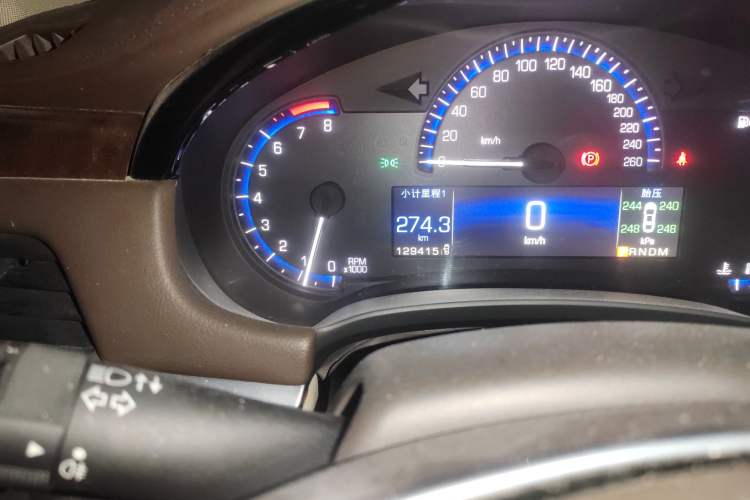 Used Cadillac XTS 2014 28T Luxury Model