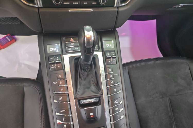 Used Porsche Macan 2017 Macan 2.0T