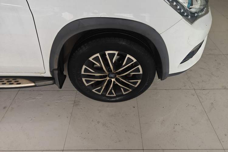 Used BYD Song New Energy 2017 Song DM 1.5TID All-Wheel Drive Luxury Model
