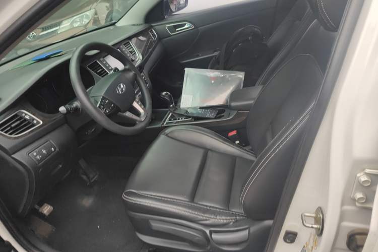 Used Hyundai Mistra 2016 1.6T Automatic Smart GLS