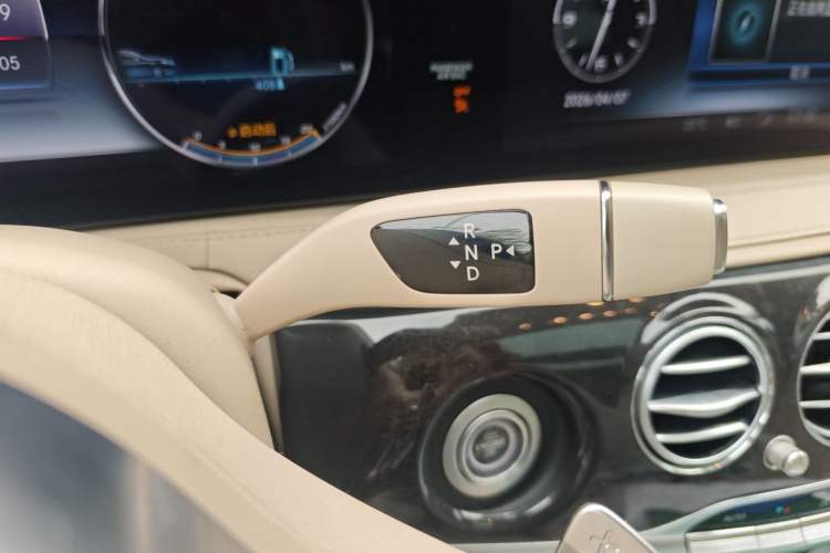 Used Mercedes-Benz S-Class 2018 S 450 L 4MATIC Gear Lever