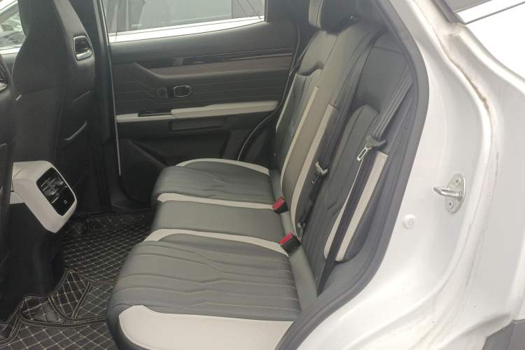 Used JETOUR Shanhai Shanhai L6 2024 1.5TD DHT MAX