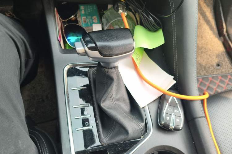 Used CHANGAN CS75 PLUS 2021 1.5T Automatic Luxury Version Gear Lever