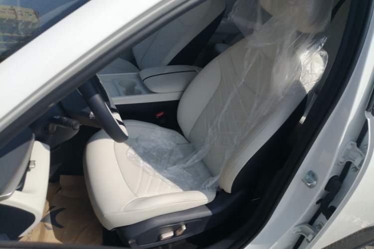 Used ARCFOX T1 2025 Model 425 PRO
