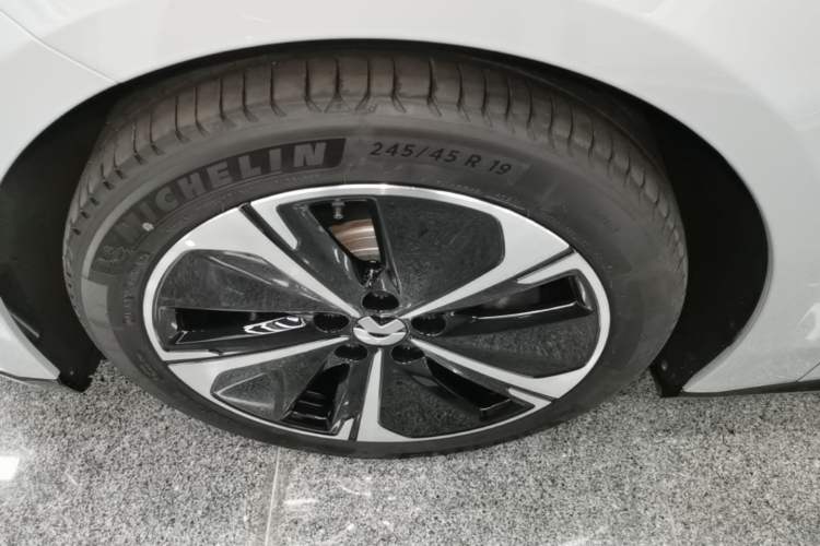 Used Nio ET5T 2025 75 kWh Touring