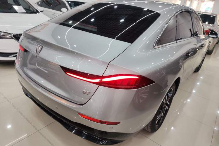 Used Roewe D7 2023 EV 510km Rear-Drive Excellence Edition Rear Right 45 Deg