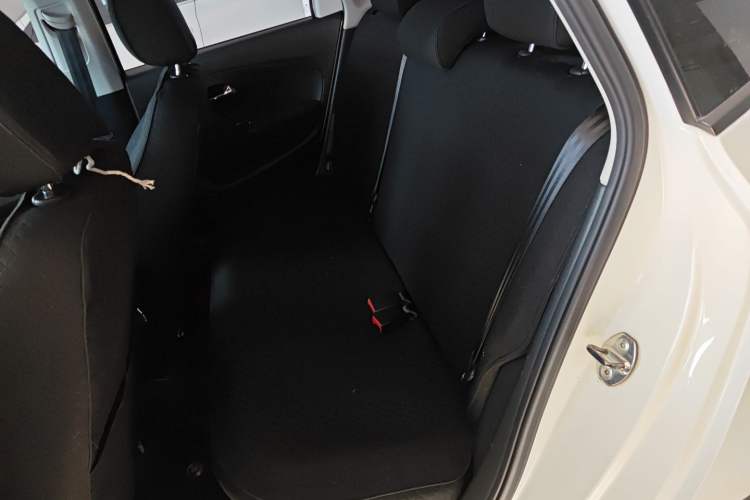 Used Volkswagen Polo 2016 1.4L Automatic Trendy Model
