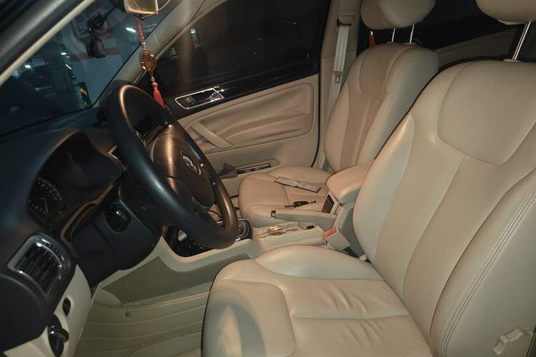 Used Volkswagen Passat 2011 1.8T Automatic Luxury Model