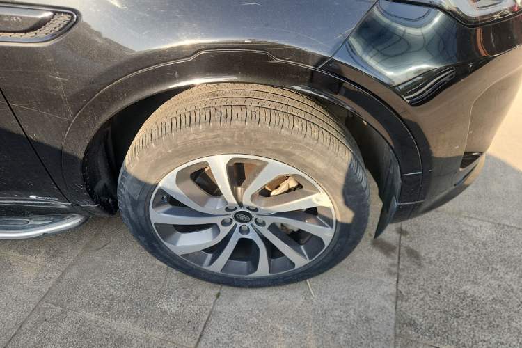 Used Land Rover Discovery Sport 2020 249 PS R-Dynamic Performance Edition
