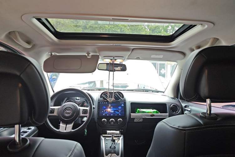 Used Jeep Compass 2014 Revised Version 2.4L Four-Wheel Drive Comfort Edition
