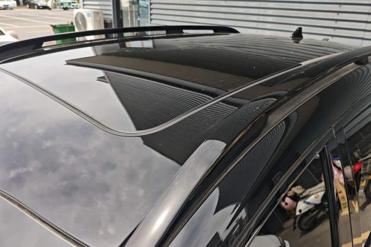 Used Kia Sportage (Chinese Domestic Model) 2023 2.0T Two-Wheel-Drive Prestige Edition
