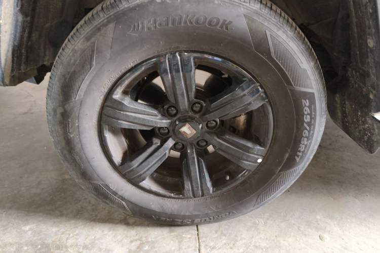 Used Tank 300 2021 Off-Road Edition 2.0T Challenger Left Front Wheel Hub