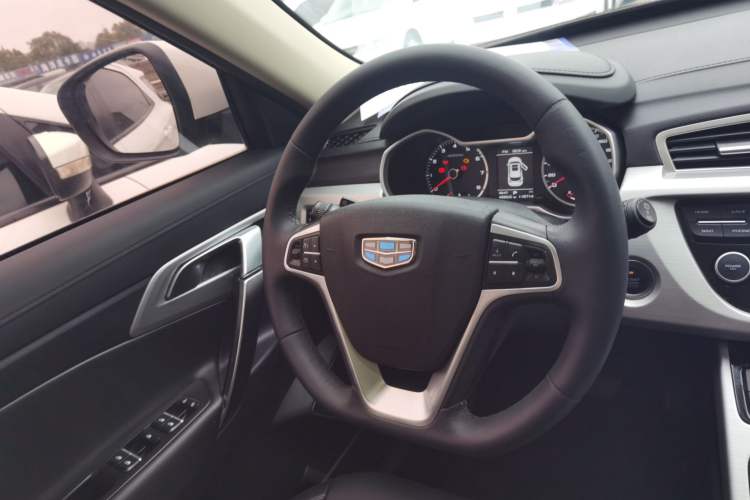 Used Geely Auto Emgrand X7 Sport 2016 1.8TD Automatic ZhiShang Model