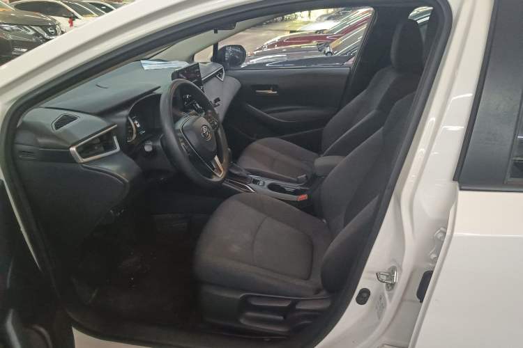 Used Toyota Corolla 2019 1.2T S-CVT GL Pioneer Edition Left Front Seat