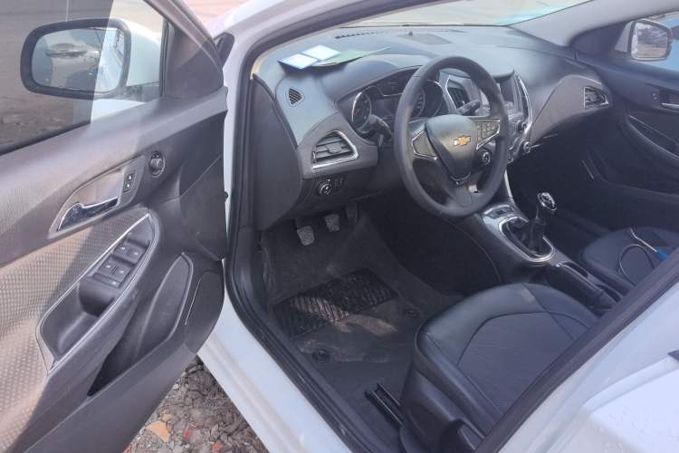 Used Chevrolet Cruze 2016 1.5L Manual Elite Edition