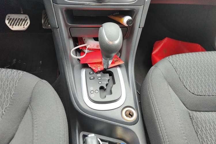 Used Peugeot 308 2013 1.6L Automatic Fashion Model Gear Lever