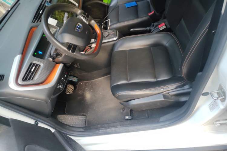 Used Geely Auto Vision X1 2017 1.3L Automatic Player Edition Left Front Seat