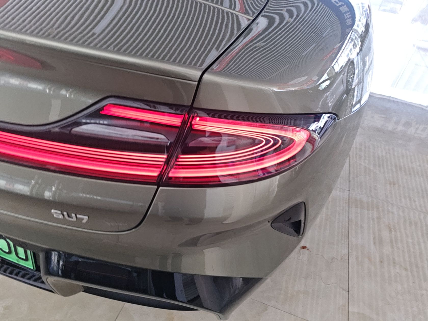 Xiaomi Auto SU7 2024 Rear-Drive Ultra-Long Range Advanced Pro-Level Intelligent Driving Version — снимка 9