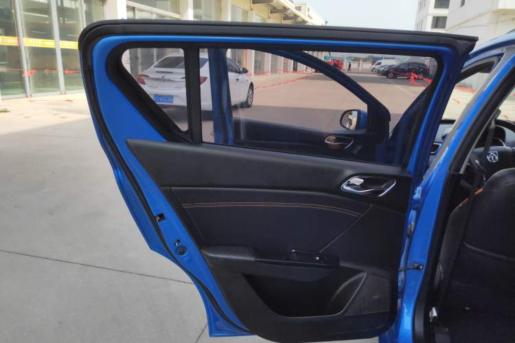 Used Baojun 310 2016 1.2L Manual Luxury Model
