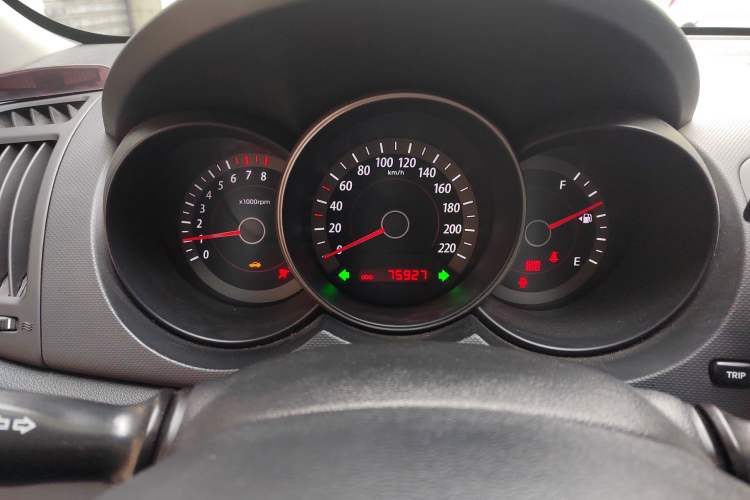 Used Kia Forte 2012 1.6L MT GL Commemorative Edition Instrument Cluster