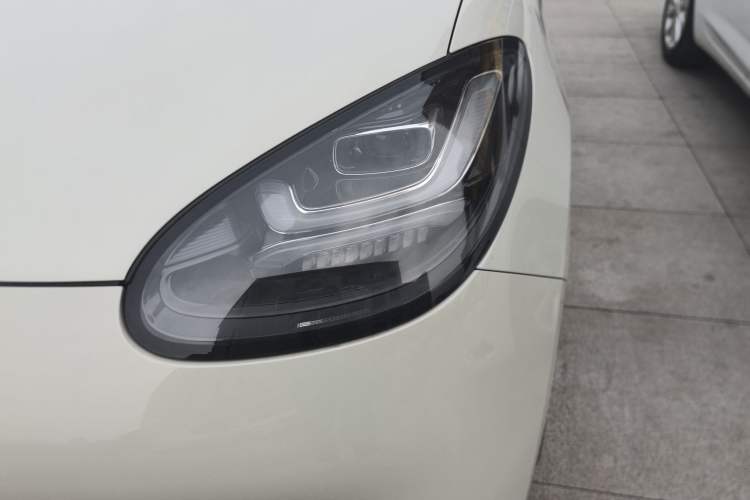 Used Wuling Bingo 2023 333 km Lingxi Connected Version
