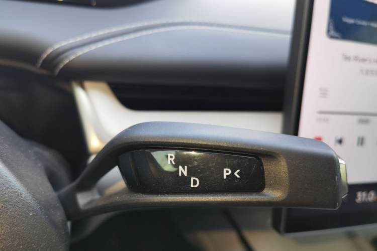 Used Xiaomi Auto SU7 2024 Rear-Drive Ultra-Long Range Advanced Pro-Level Intelligent Driving Version Gear Lever