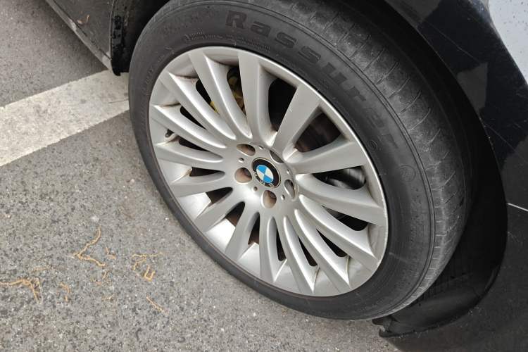 Used BMW 5 Series GT 2013 535i Leading Model
