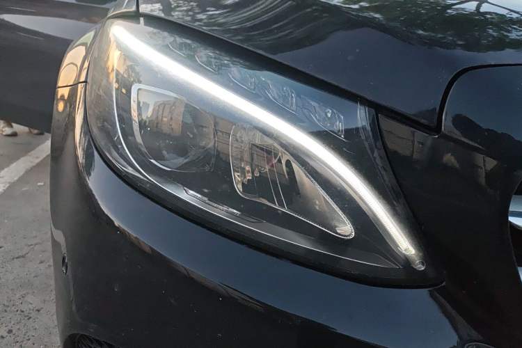 Used Mercedes-Benz C-Class 2018 C 180 L Fashion Edition Sport Version
