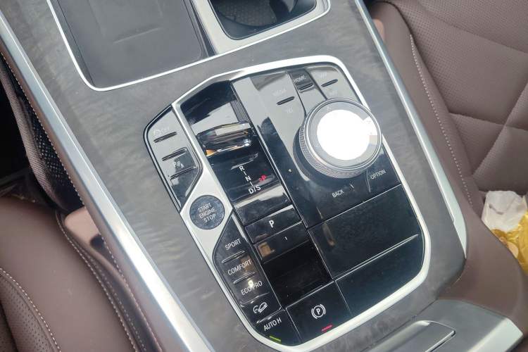 Used BMW X5 2023 xDrive 30Li Luxury M Sport Night Edition Package
