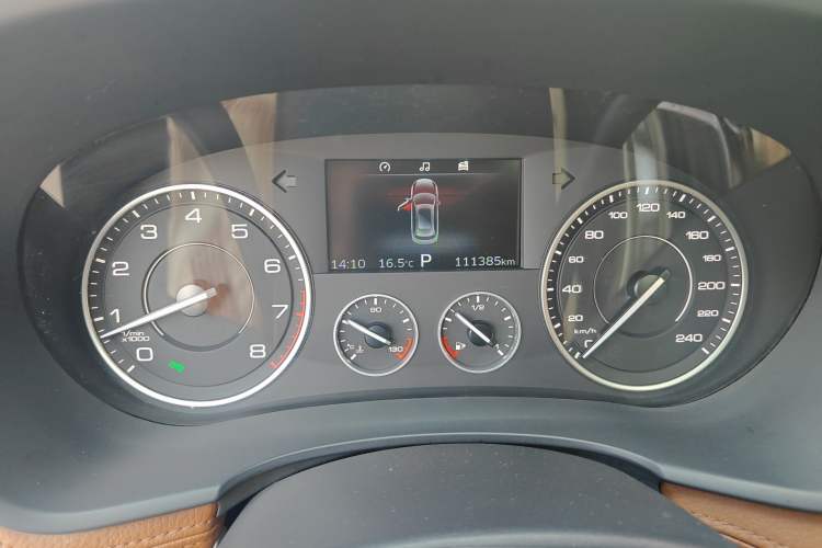 Used BORGWARD BX7 2016 28T Two-Wheel Drive Luxury Version 5 Seats
