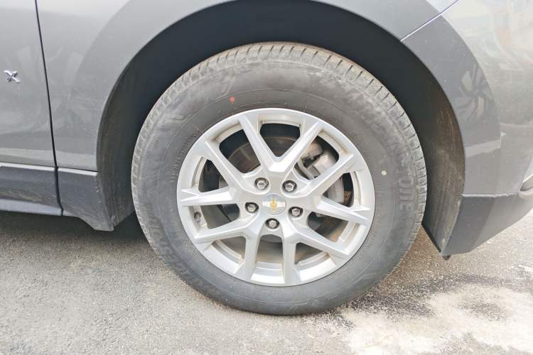 Used Chevrolet Equinox 2022 535T Chijie Edition Right Front Wheel Hub