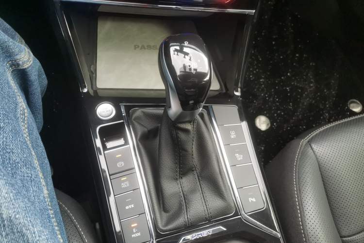 Used Volkswagen Passat New Energy 2020 430 PHEV Hybrid Luxury Edition China VI Standard