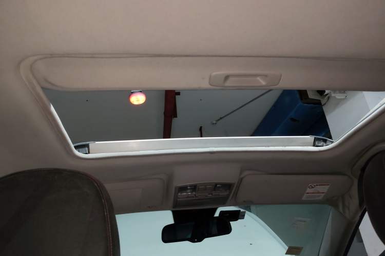 Used Bestune X80 2015 1.8T Automatic Luxury Model