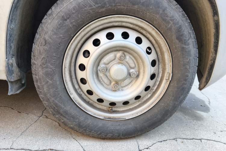 Used Wuling Hongguang V 2022 1.5L Jingqu Edition Electric-Assist LAR
