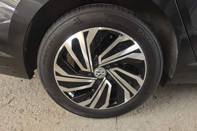 Used Volkswagen Sagitar 2022 280TSI DSG Flyover Edition
