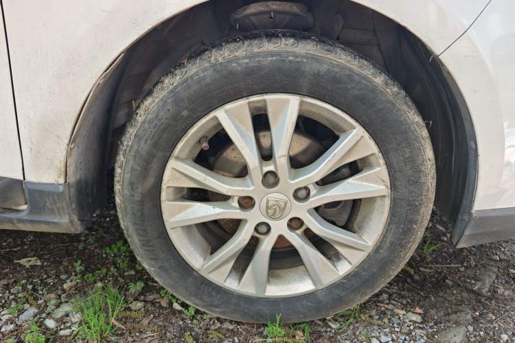 Used Baojun 730 2016 1.5T Manual Comfort Version 7 Seats
