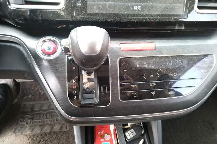 Used Honda Elysion 2016 2.4L Style Edition