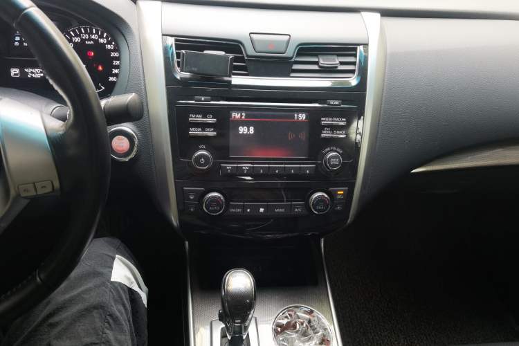 Used Nissan Teana 2015 2.0L XL-Sporty UEFA Champions League Edition