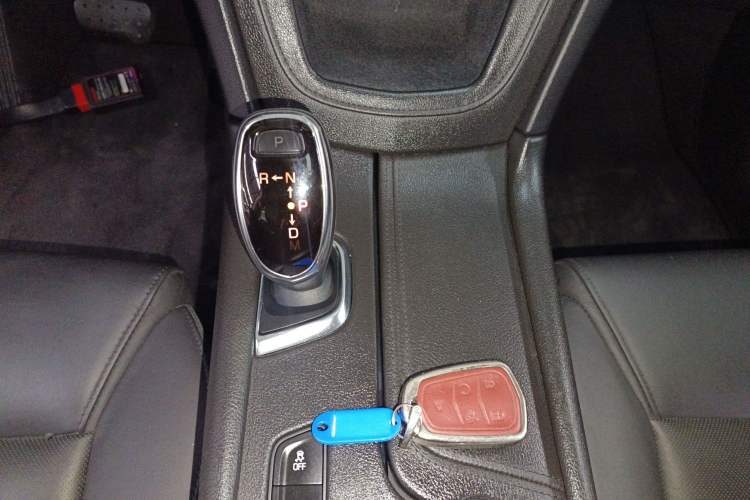 Used Cadillac XT5 2018 25T Luxury Model
