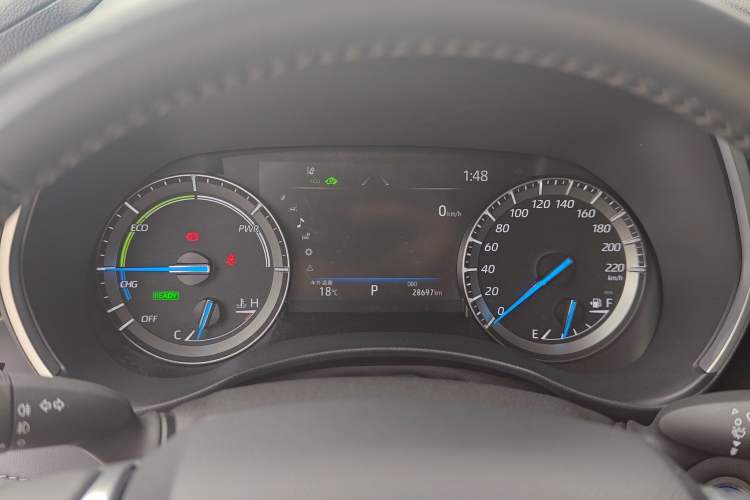 Used Toyota Highlander 2022 Dual-Engine 2.5L Four-Wheel Drive Prestige Version 7 Seats