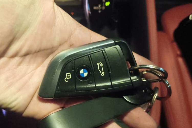 Used BMW X2 2020 sDrive25i Leading Model M Sport Package Vehicle Key