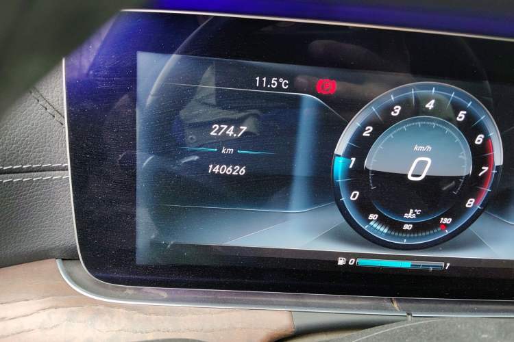 Used Mercedes-Benz E-Class 2016 E 200 L
