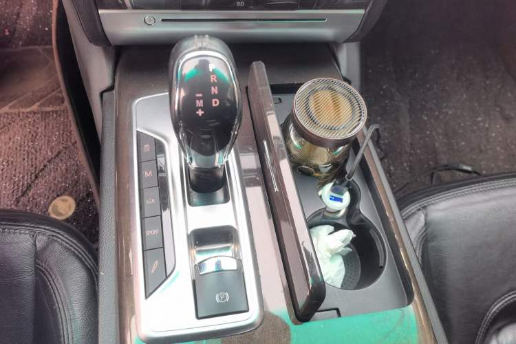 Used Maserati President 2013 3.0T Standard Model Gear Lever