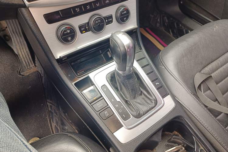 Used Volkswagen Magotan 2016 1.8TSI Smart Enjoyment Leading Model