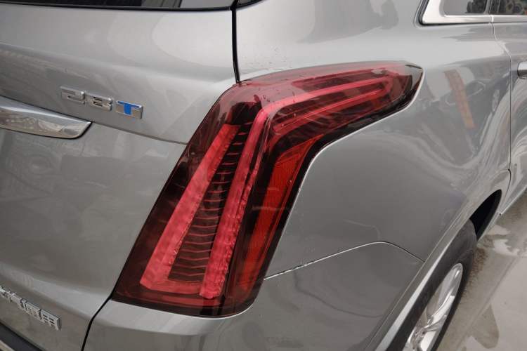 Used Cadillac XT5 2023 2.0T Two-Wheel-Drive Fashion Edition
